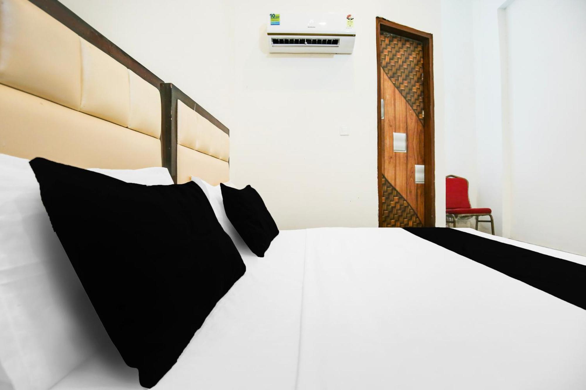Hotel O Ravi & Banquet Lalewal 외부 사진